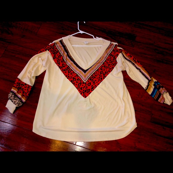 Bohemian inspired boutique mixed print top - Picture 1 of 3